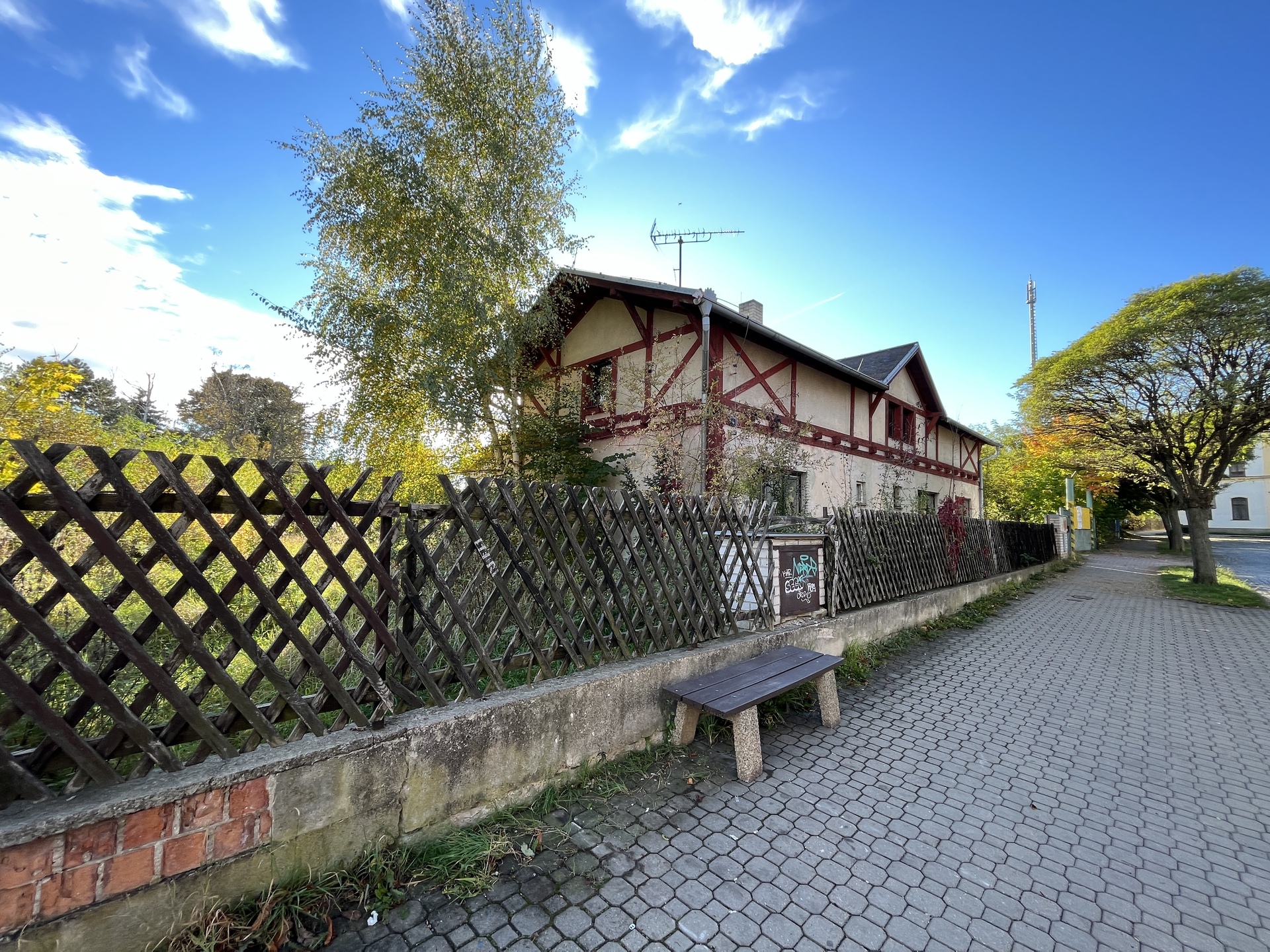 Apple iPhone 13 mini