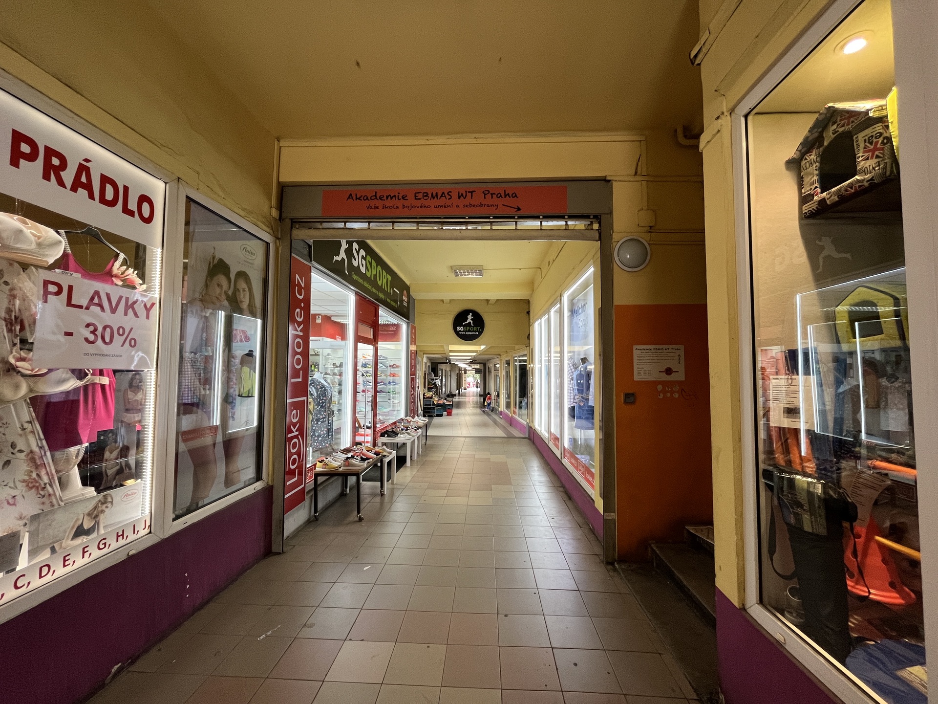 Apple iPhone 13 mini