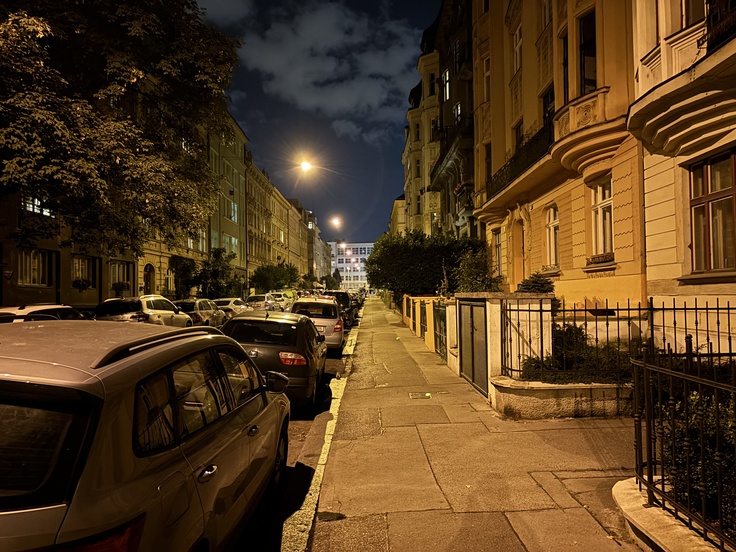 Apple iPhone 15 Plus