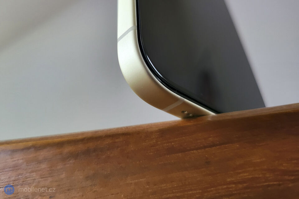 Apple iPhone 15 Plus