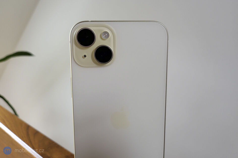 Apple iPhone 15 Plus