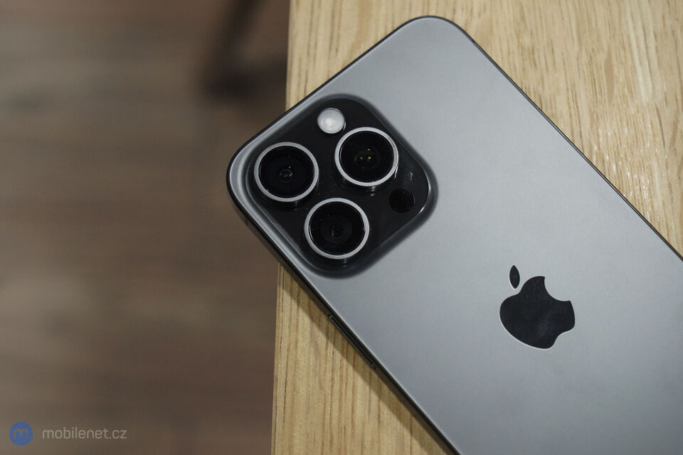 Apple iPhone 15 Pro Max