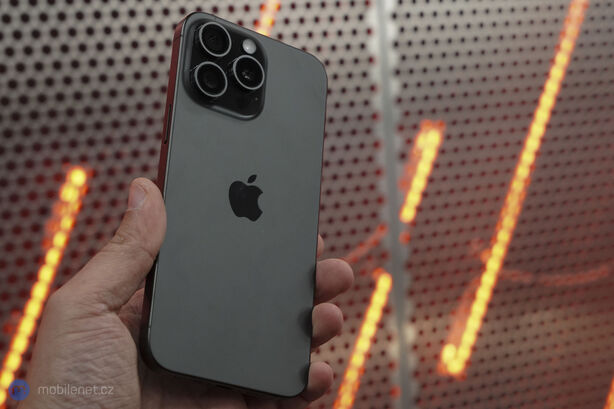 Apple iPhone 15 Pro Max