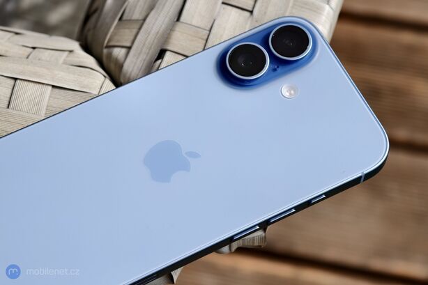 Apple iPhone 17