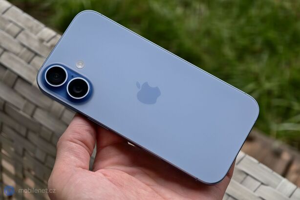 Apple iPhone 17