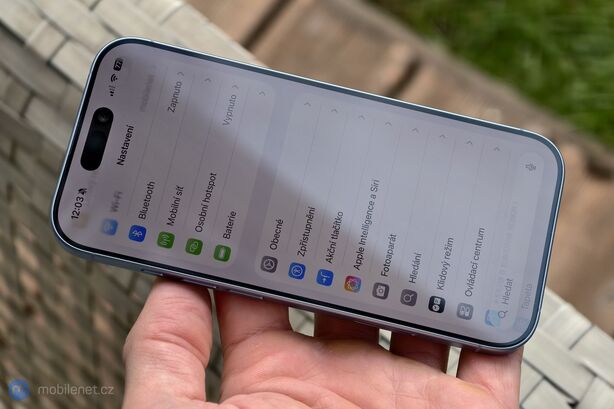 Apple iPhone 17