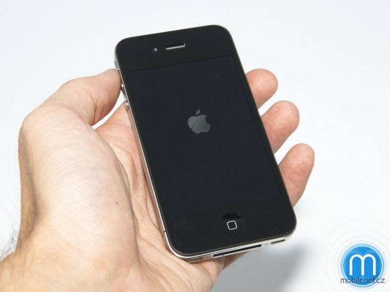 Apple iPhone 4