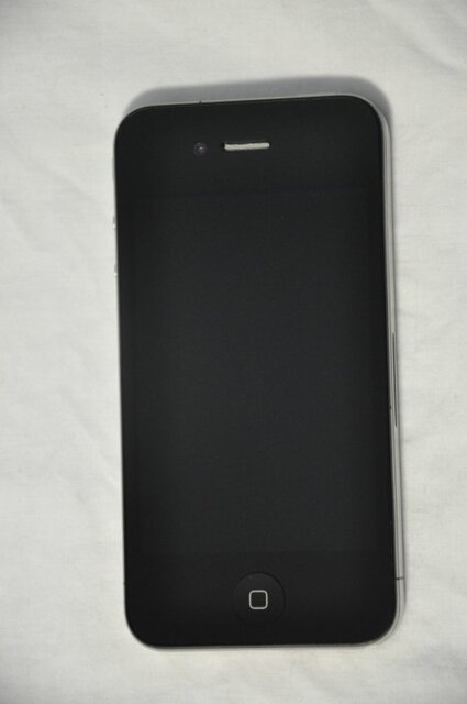 Apple iPhone 4