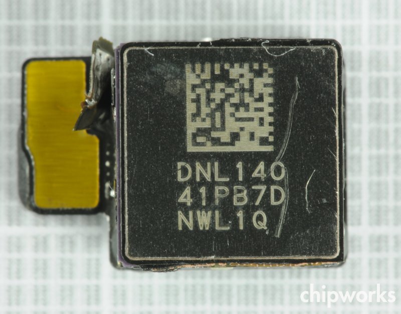 Apple iPhone 4S: snímací čip fotoparátu