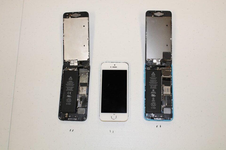 Apple iPhone 5s a Apple iPhone 5c