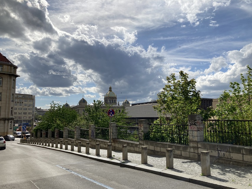 Apple iPhone SE (2020)