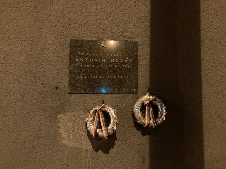 Apple iPhone SE (2020)