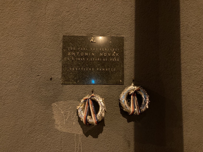 Apple iPhone SE (2020)