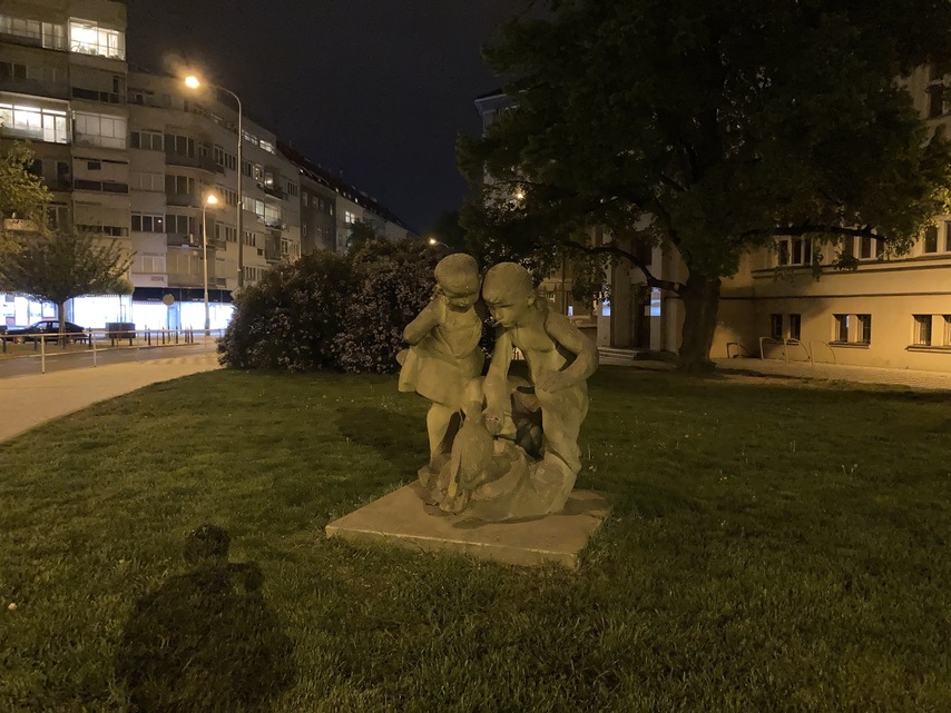 Apple iPhone SE (2020)