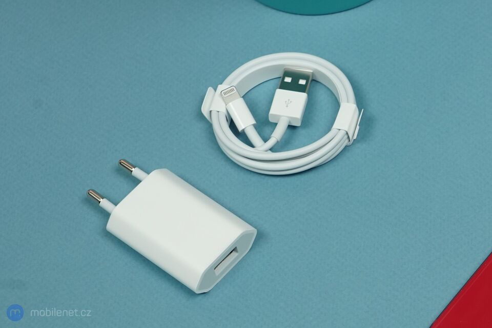 Apple iPhone SE (2020)