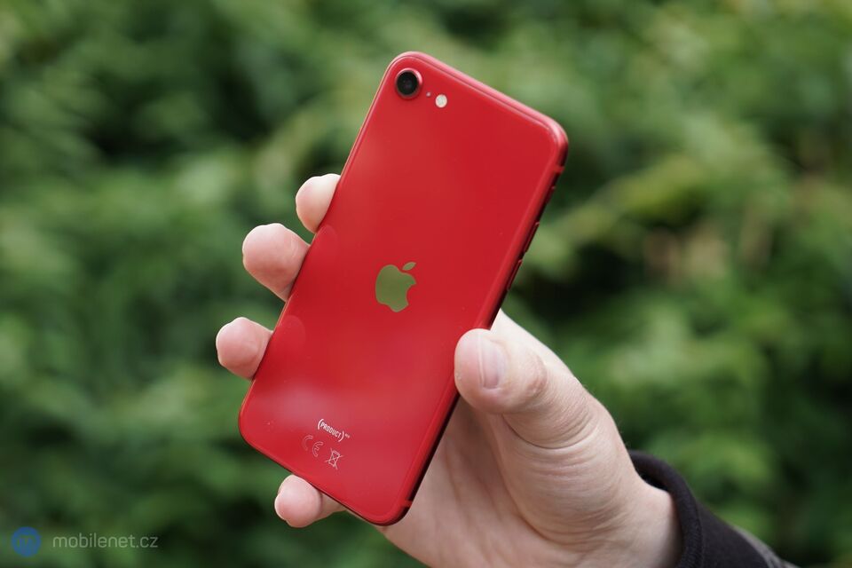 Apple iPhone SE (2020)