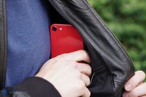 Apple iPhone SE (2020)