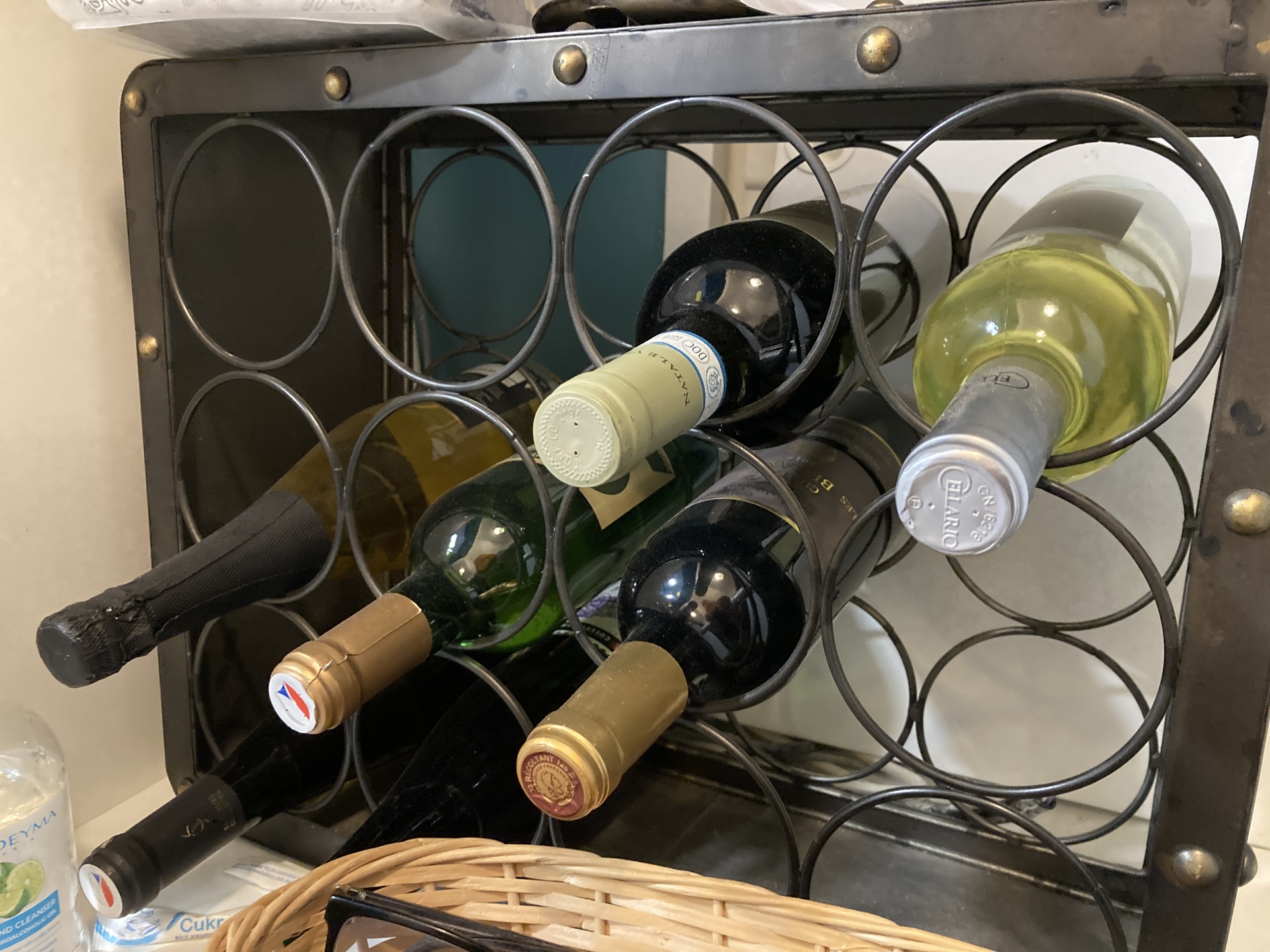 Apple iPhone SE (2020)