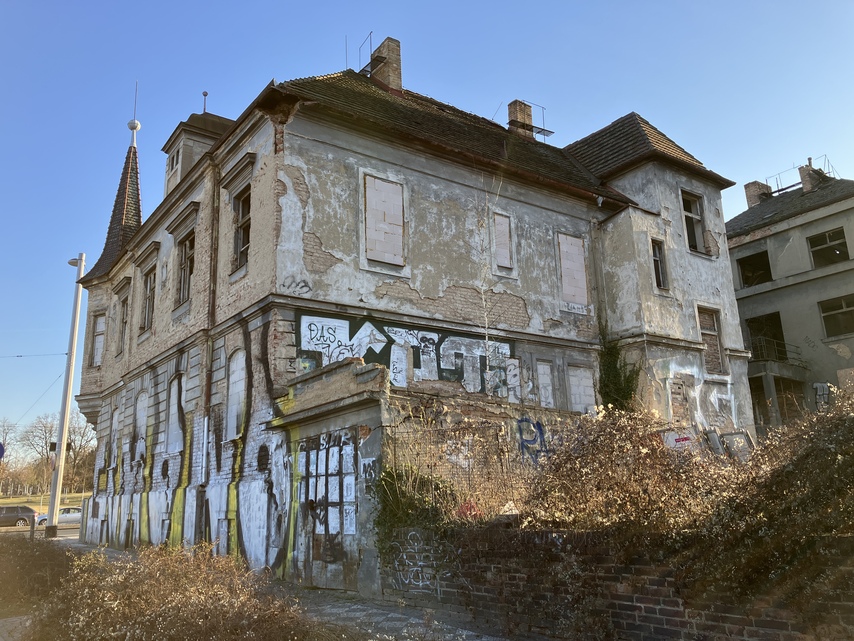 Apple iPhone SE (2022)