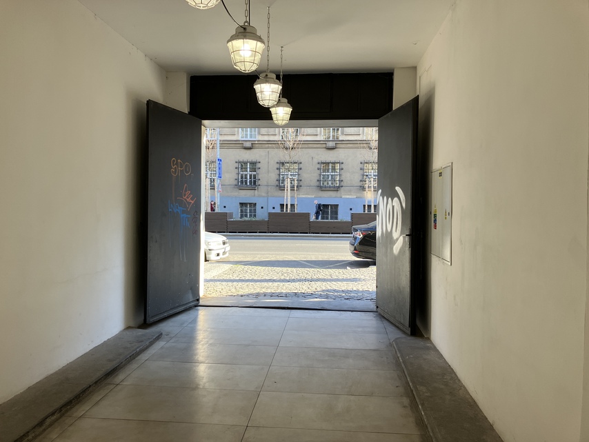 Apple iPhone SE (2022)