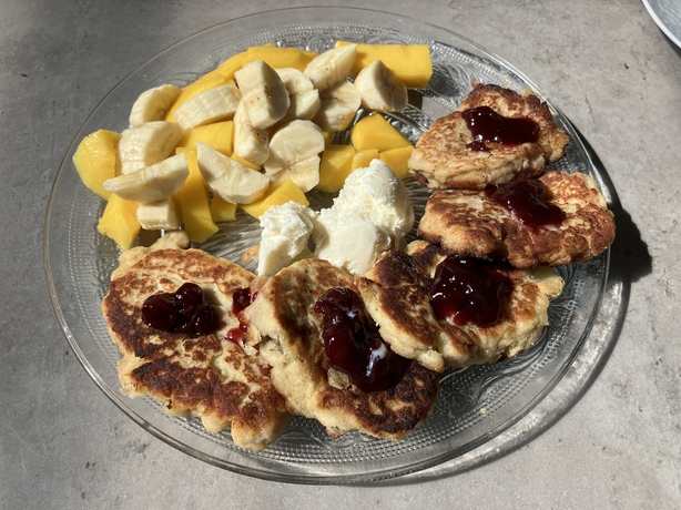 Apple iPhone SE (2022)