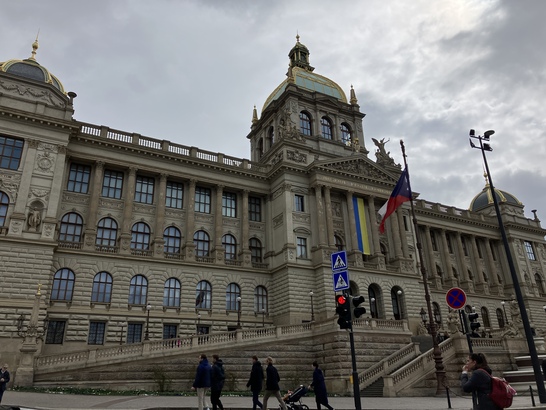 Apple iPhone SE (2022)