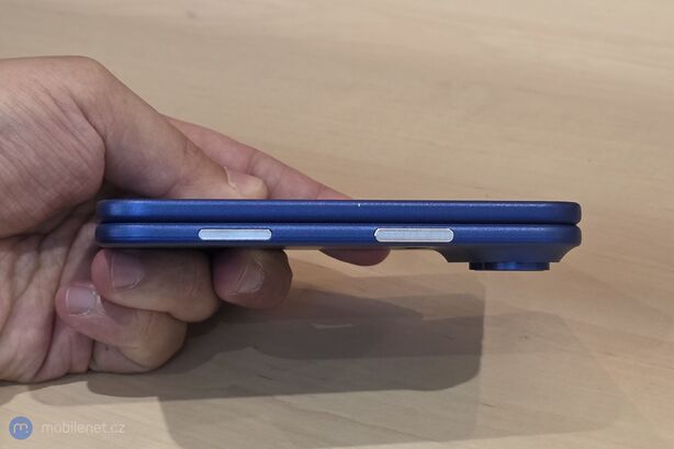 Apple iPhone Ultra (Fold)