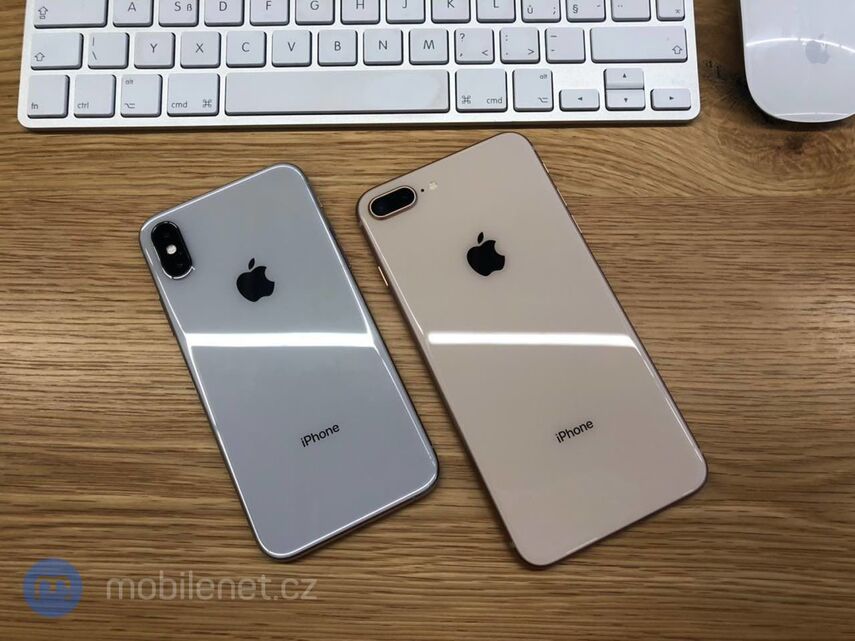 Apple iPhone Xs
