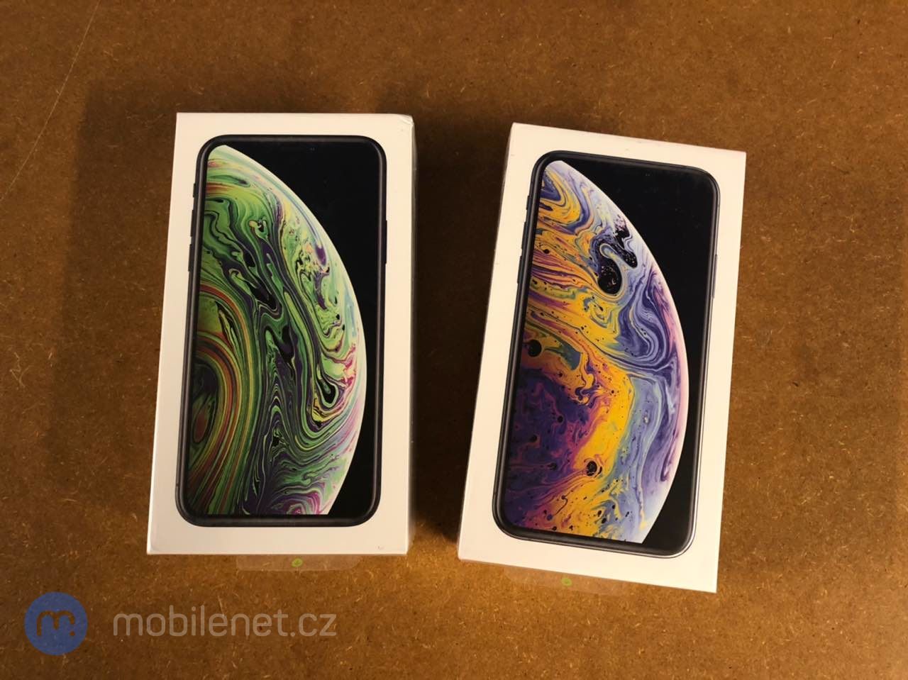 Apple iPhone Xs
