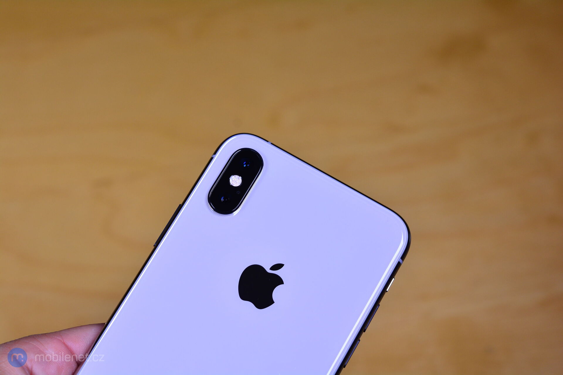 Apple iPhone Xs