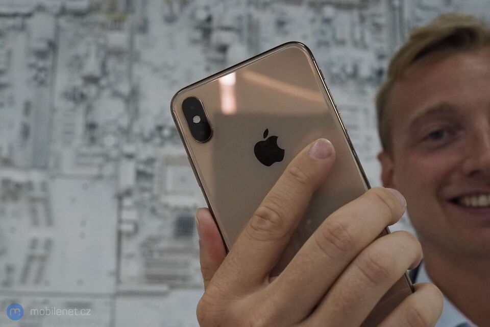 Apple iPhone Xs Max