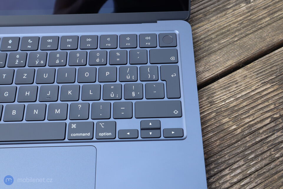 Apple MacBook Air 13\" (M3)