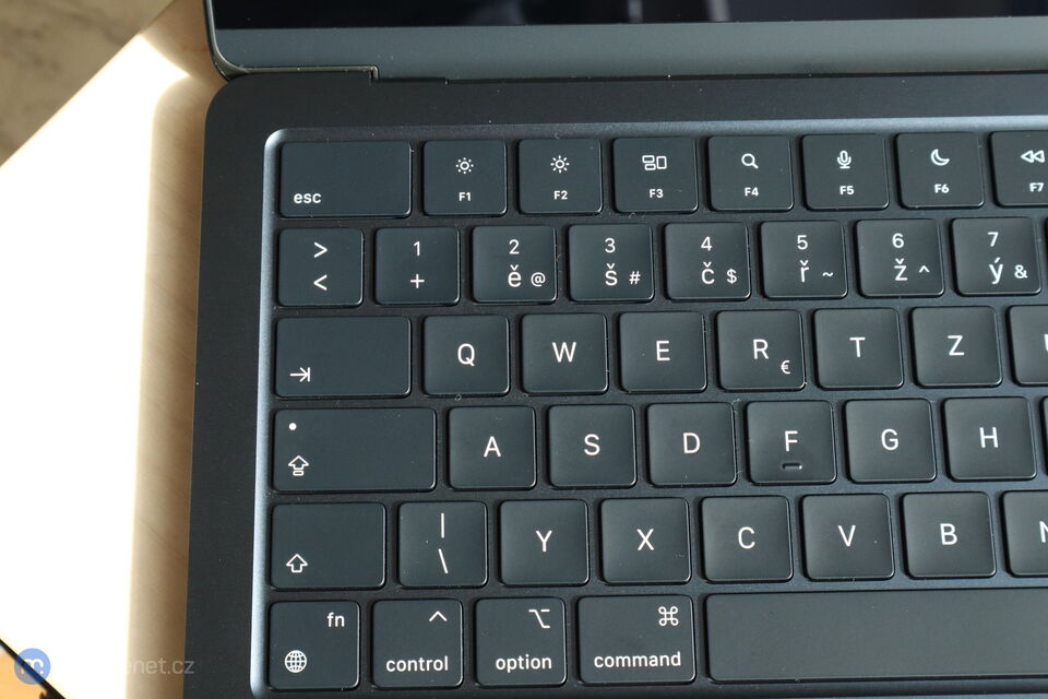 Apple MacBook Air 13\" (M3)