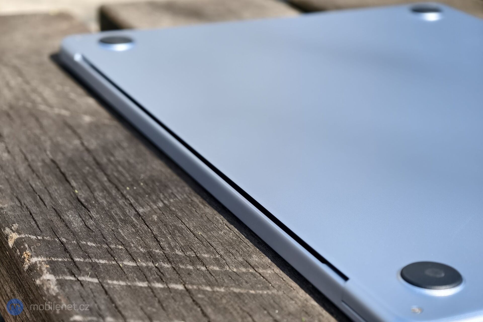 Apple MacBook Air (2025)