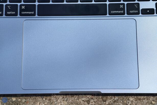 Apple MacBook Air (2025)