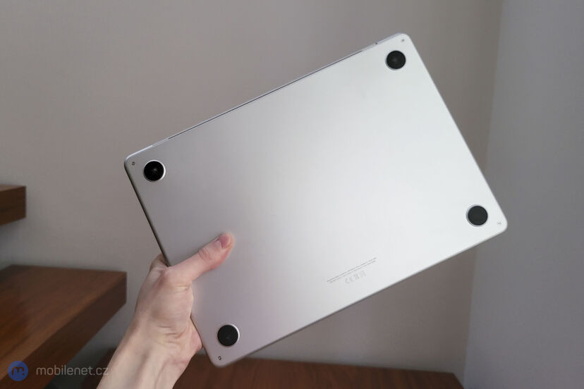 Apple MacBook Air M2 (2022)