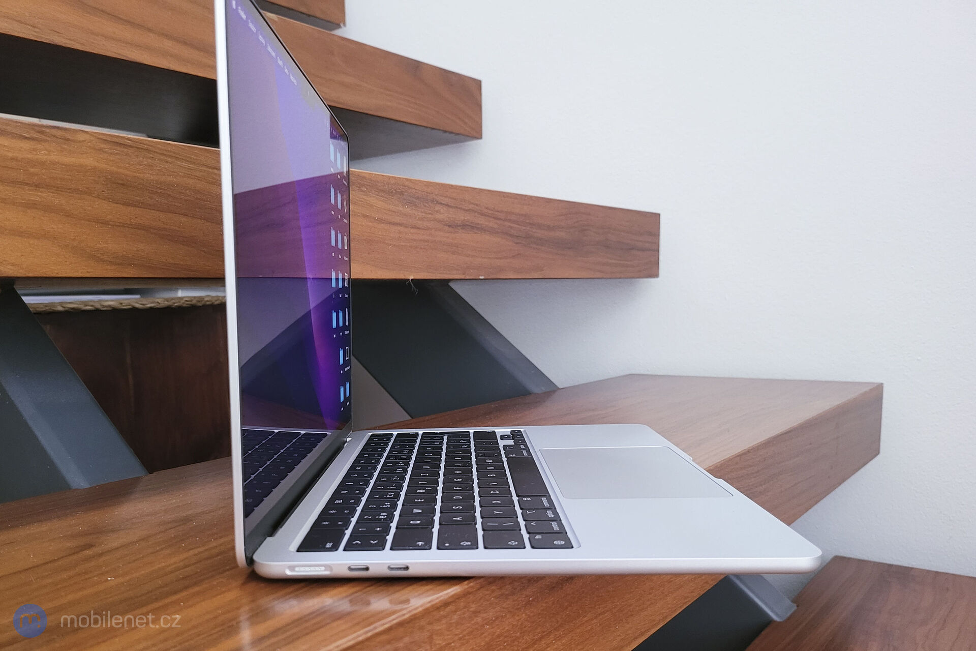 Apple MacBook Air M2 (2022)