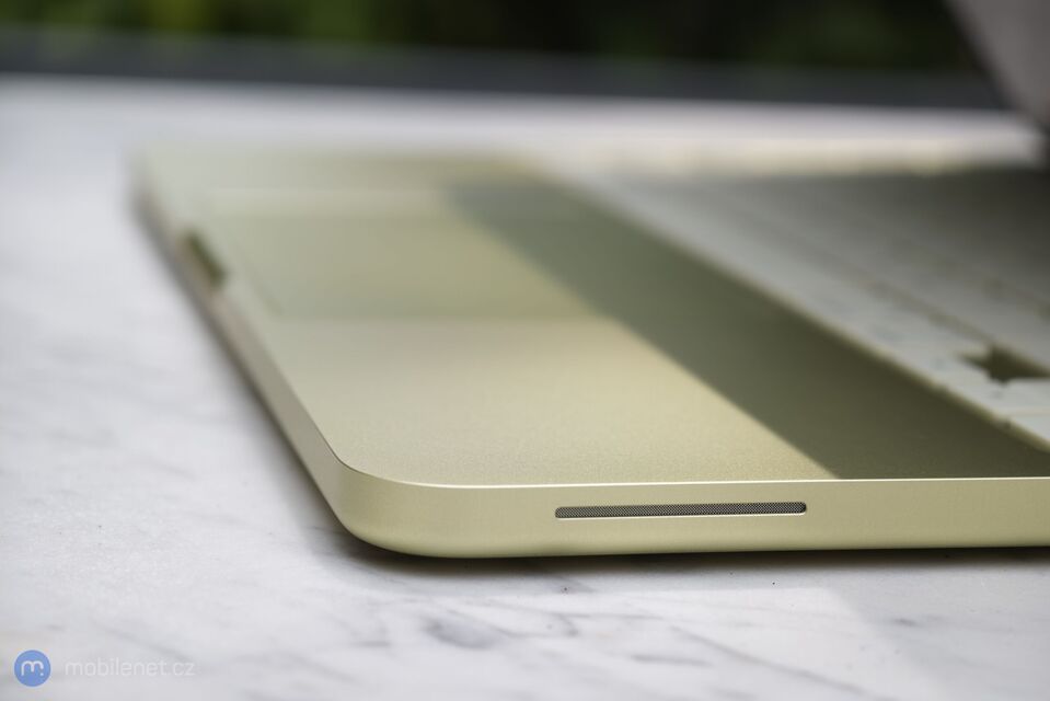 Apple MacBook Neo