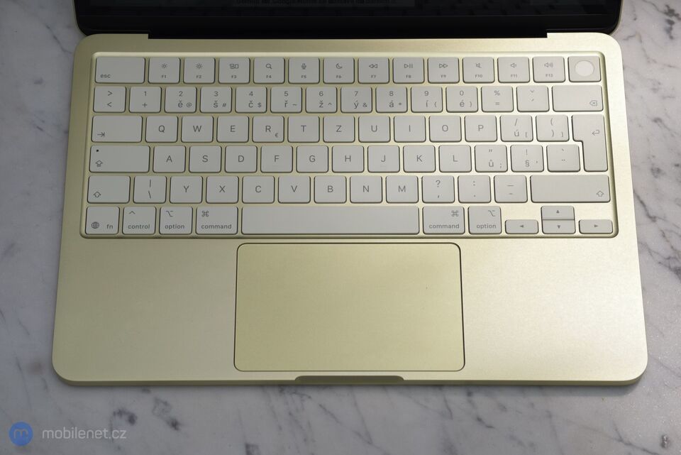 Apple MacBook Neo