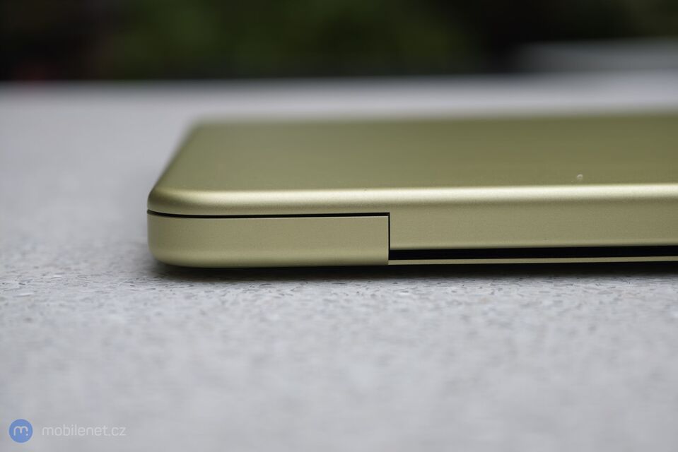 Apple MacBook Neo