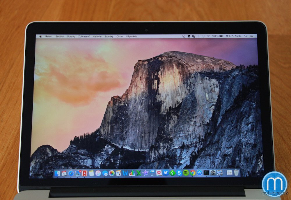 Apple MacBook Pro 13 (2015) - displej