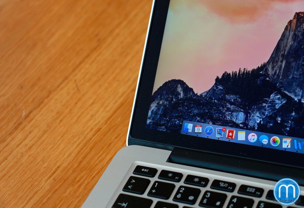 Apple MacBook Pro 13 (2015) - displej