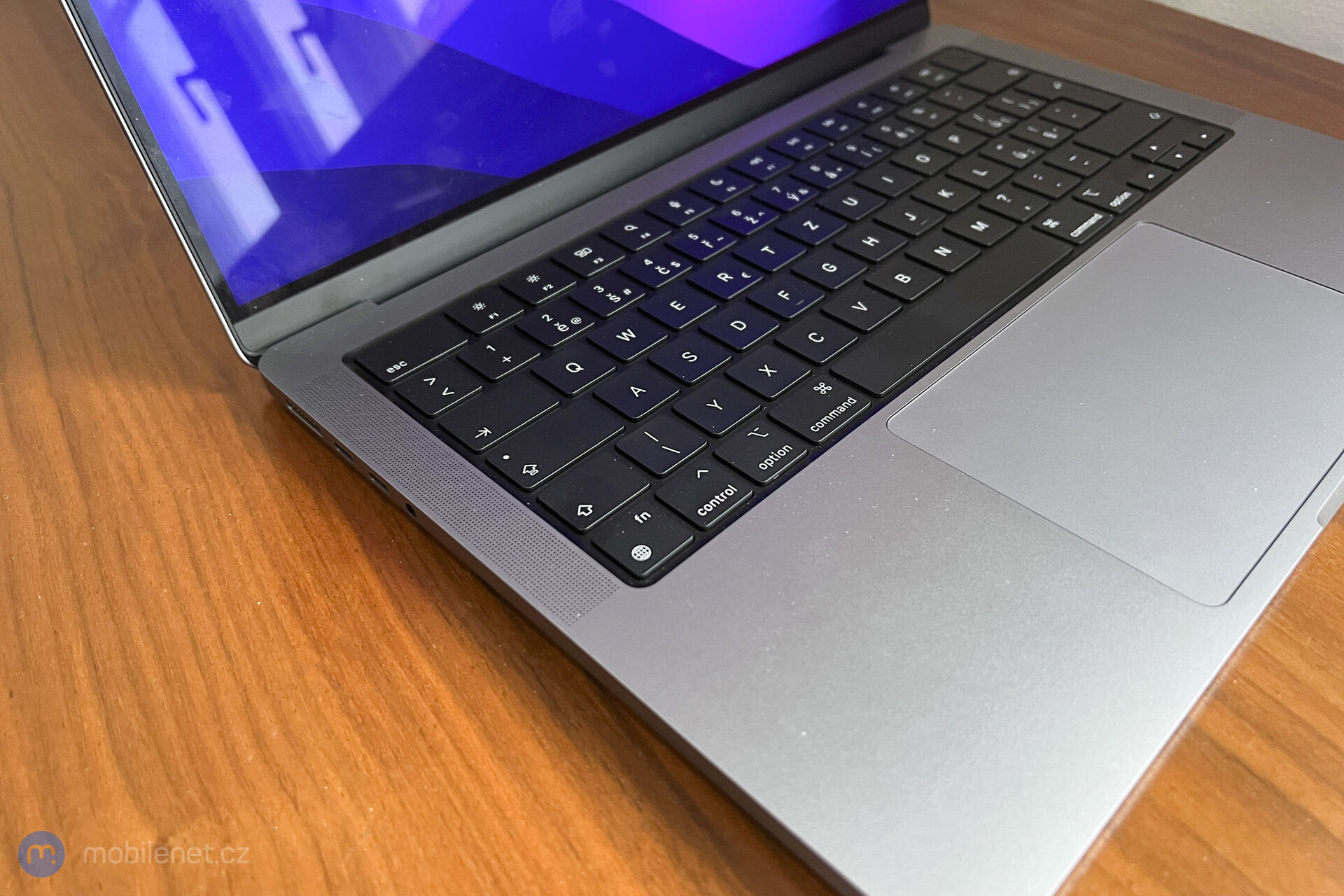 Apple MacBook Pro 14\" M1