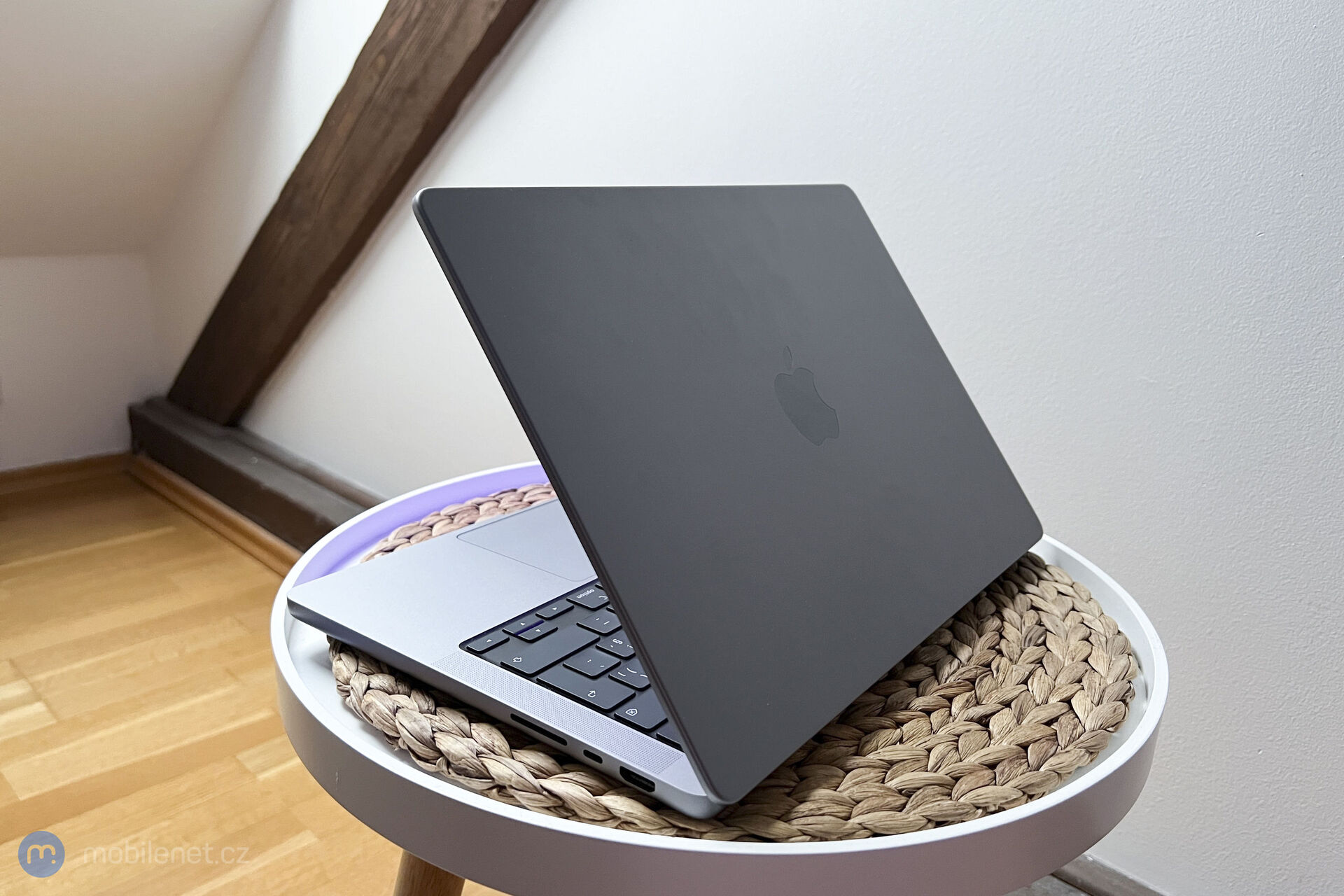 Apple MacBook Pro 14\" M1