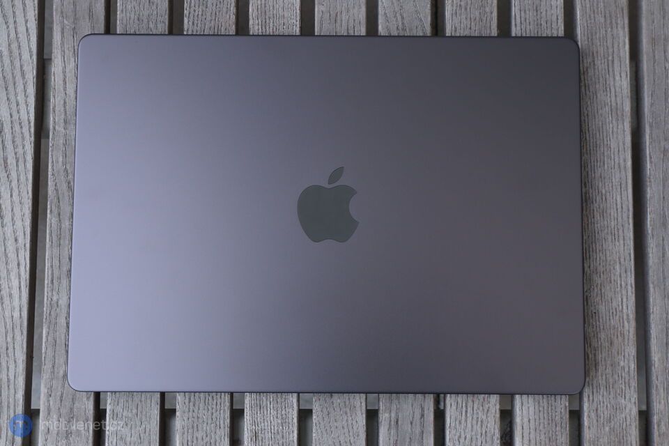 Apple MacBook Pro (2024)