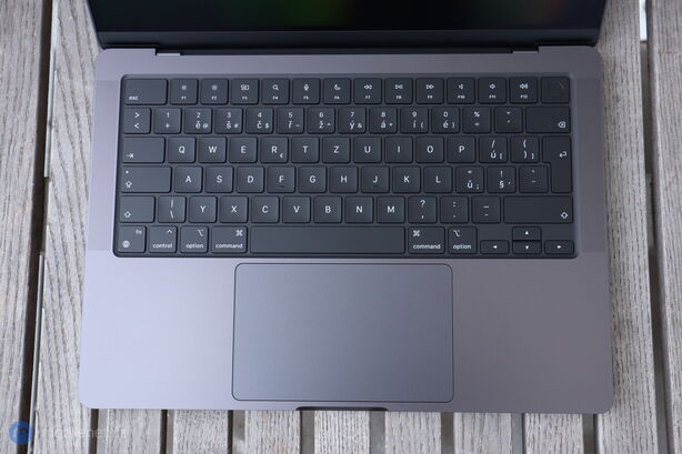 Apple MacBook Pro (2024)