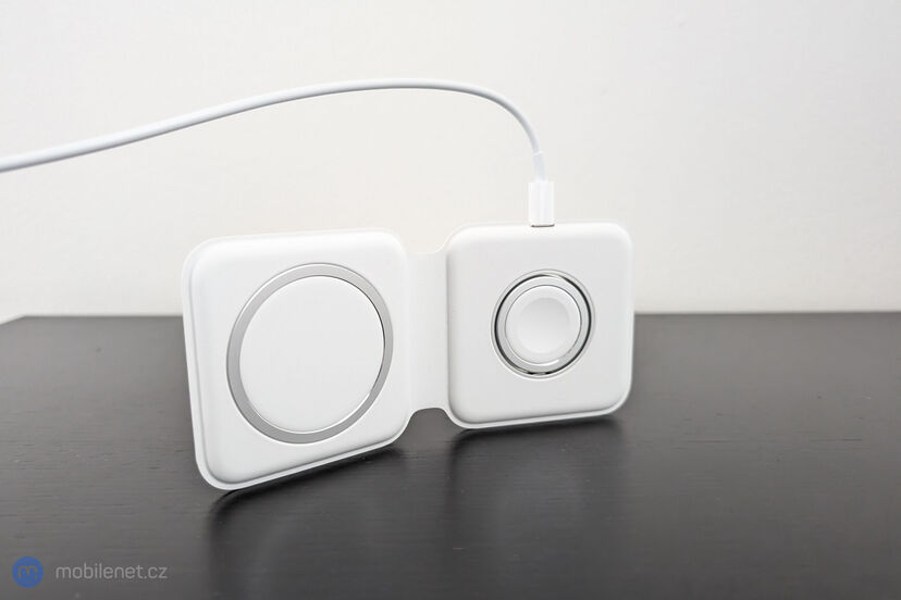 Apple MagSafe Duo Charger