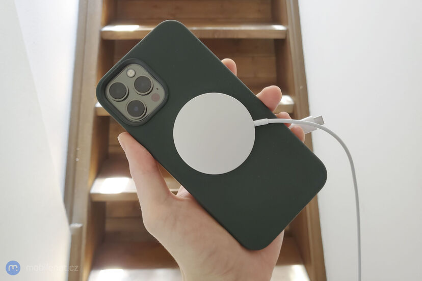 Apple MagSafe pro iPhone