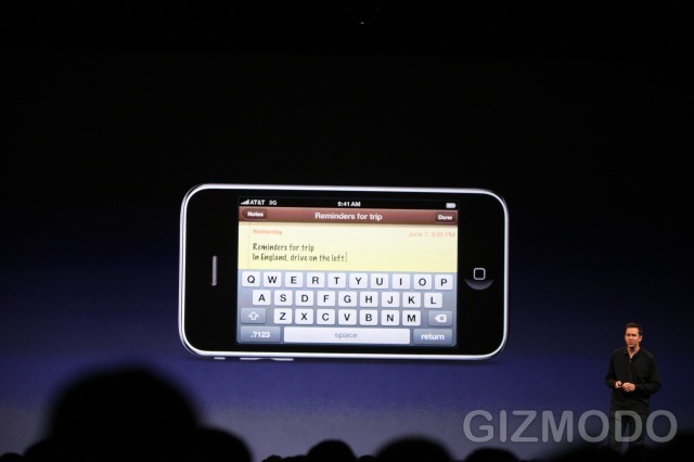 Apple představil nový OS 3.0 pro iPhone: známe podrobnosti