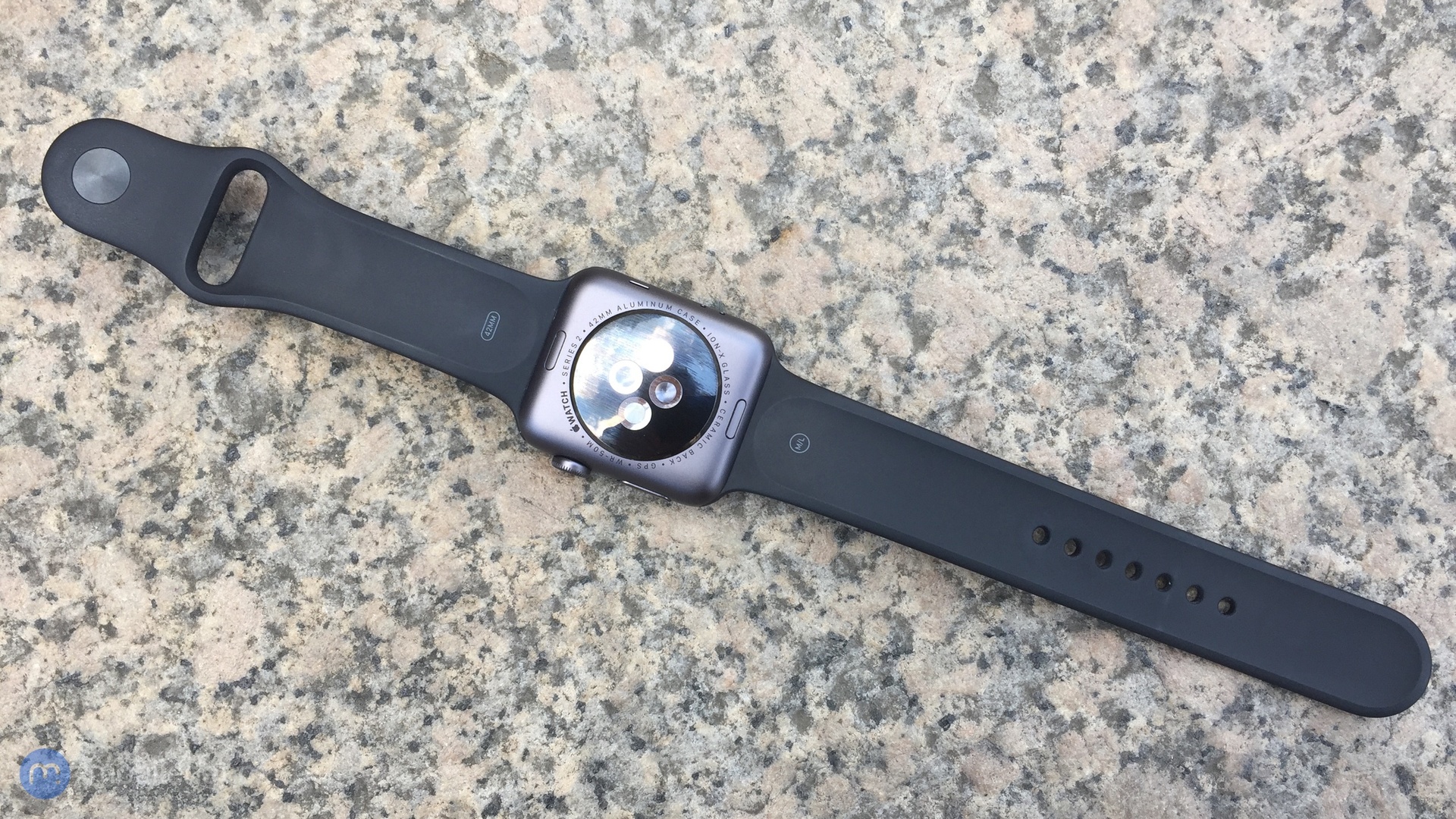 Apple Watch 2 - design a konstrukce 4